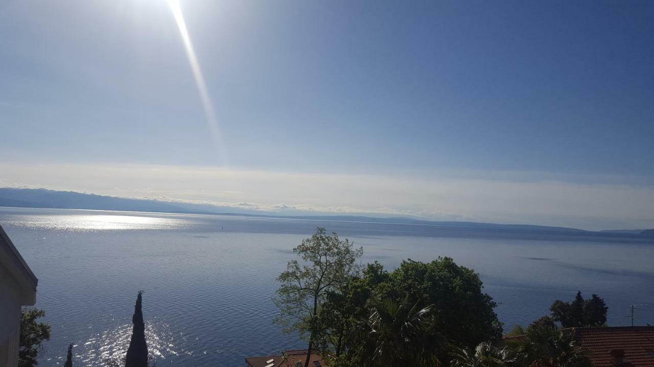 Luxury Penthouse Prestige Near The Sea Apartamento Opatija Exterior foto