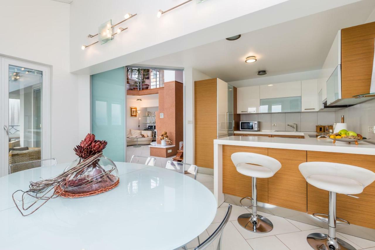 Luxury Penthouse Prestige Near The Sea Apartamento Opatija Exterior foto