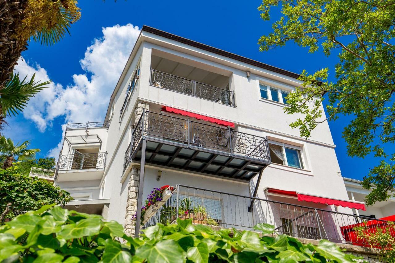 Luxury Penthouse Prestige Near The Sea Apartamento Opatija Exterior foto