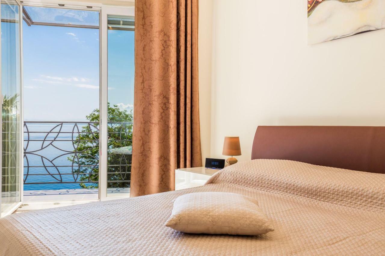 Luxury Penthouse Prestige Near The Sea Apartamento Opatija Exterior foto